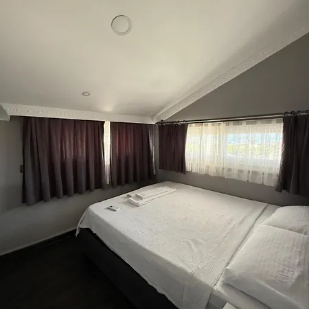 Eko Homes *